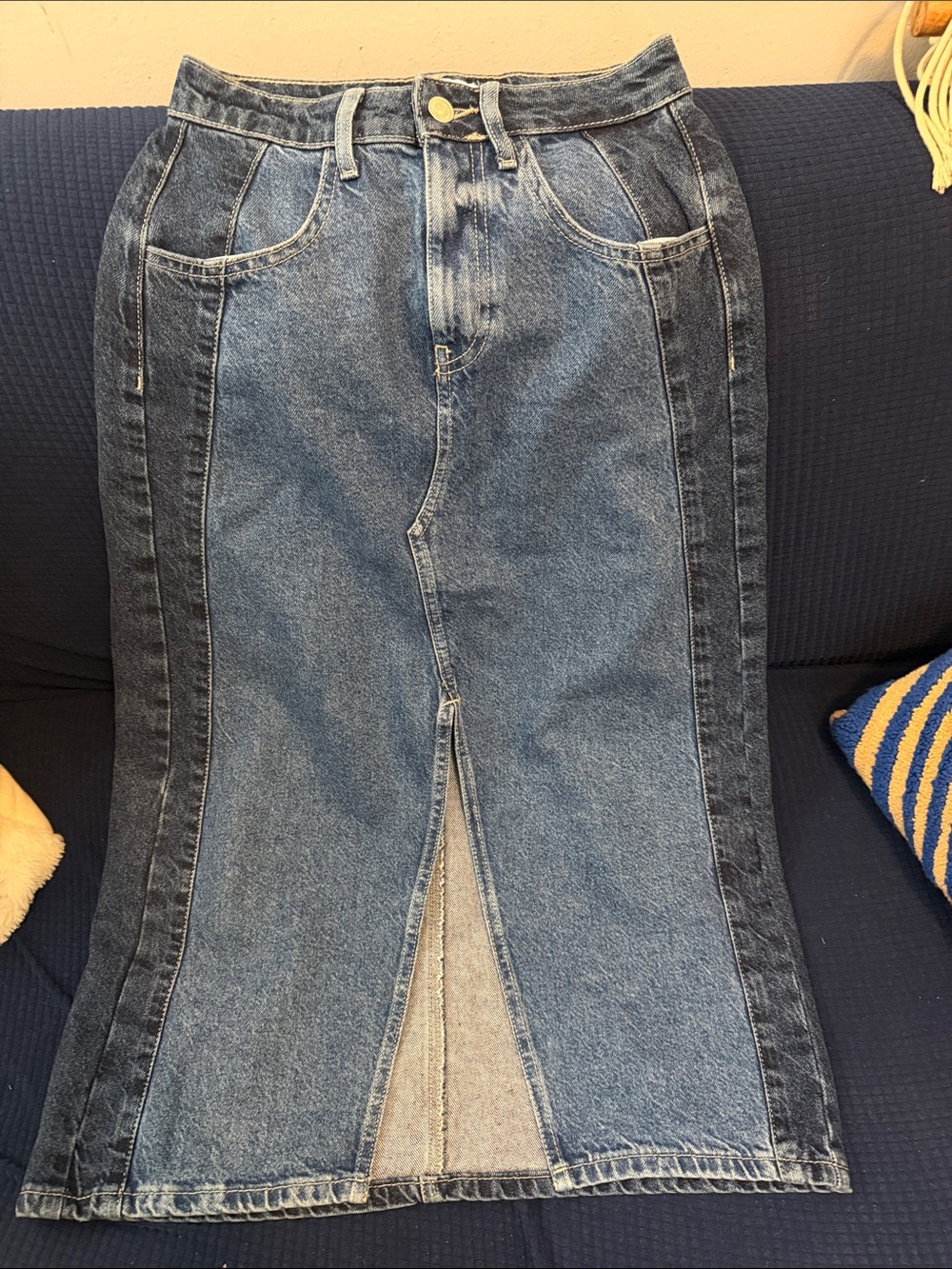NWOT Forever Premium 21 Two-Tone Blue Denim Midi Skirt w/ Front Slit- size S/26